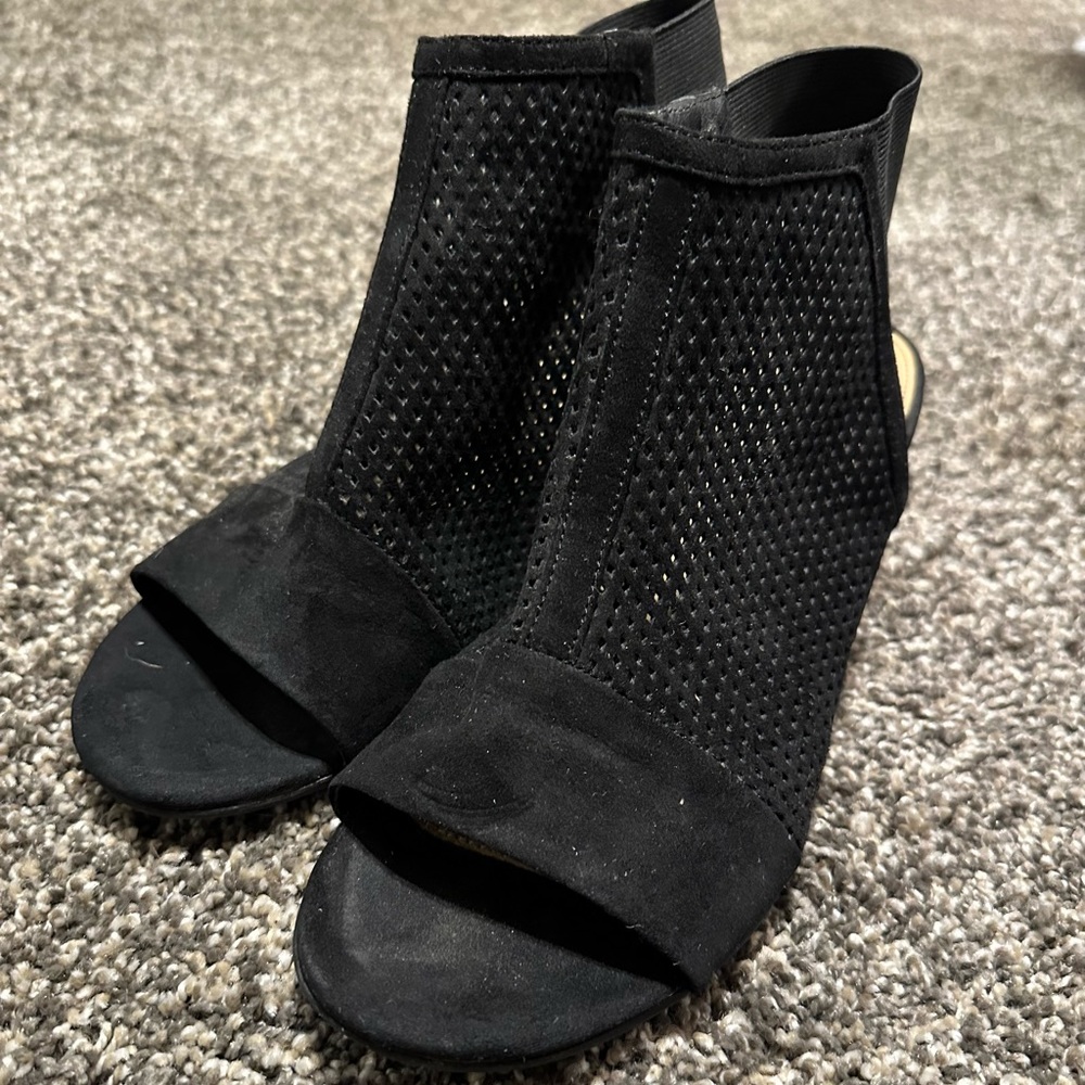 Sonoma Ankle Boots